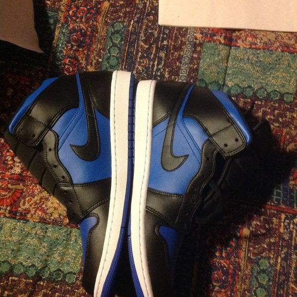 Air Jordan 1 Mid Men's Black, Blue & White Sneakers - USA Size:11.5 - New in Box - Picture 7 of 13